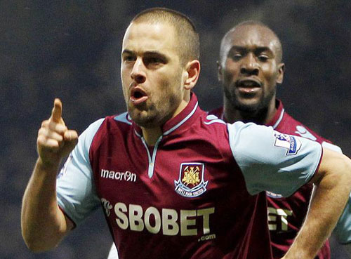 joe cole celebrates against apr